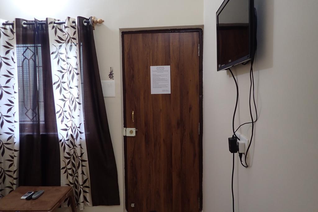 Bella Guest House Calangute Luaran gambar