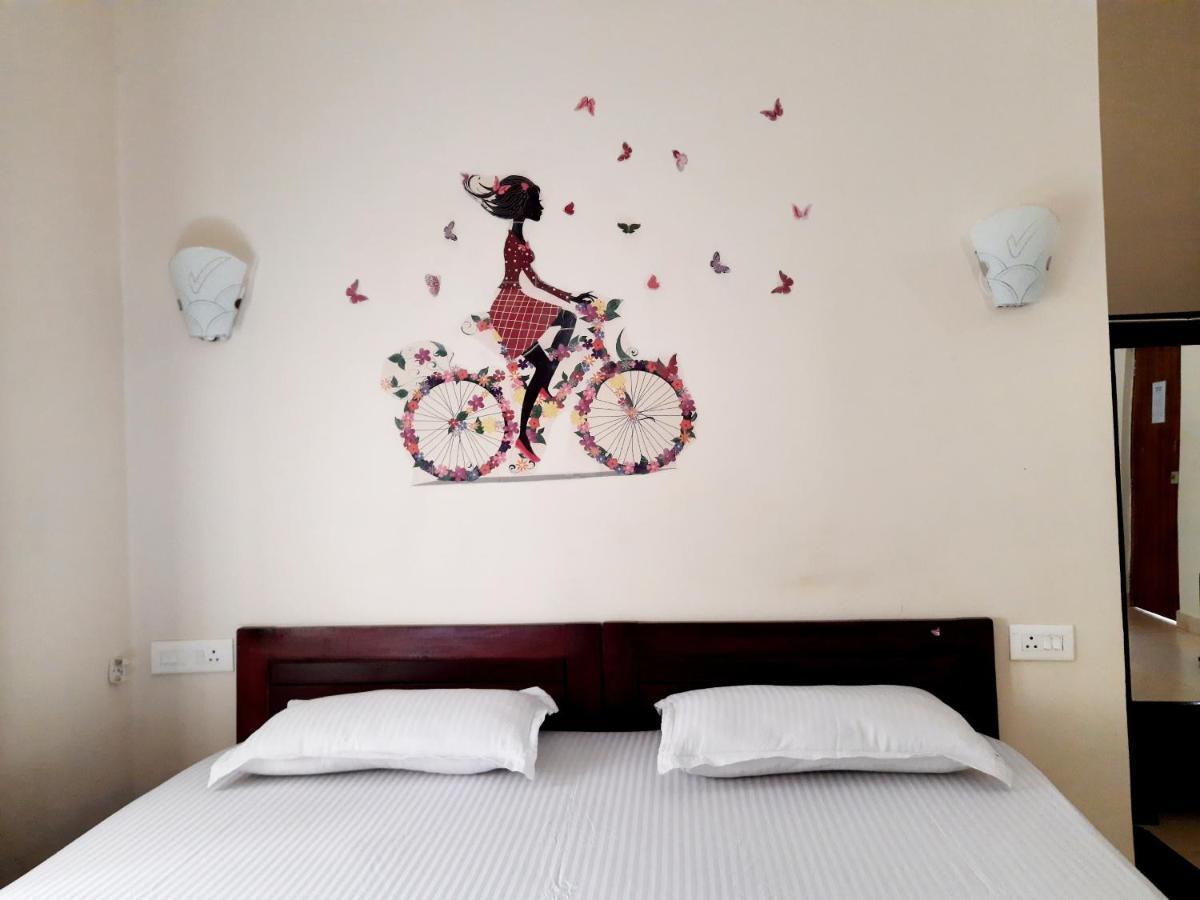 Bella Guest House Calangute Luaran gambar